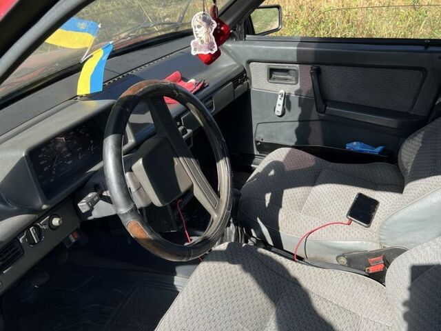 Красный ВАЗ 21093, объемом двигателя 1.5 л и пробегом 40 тыс. км за 1200 $, фото 3 на Automoto.ua