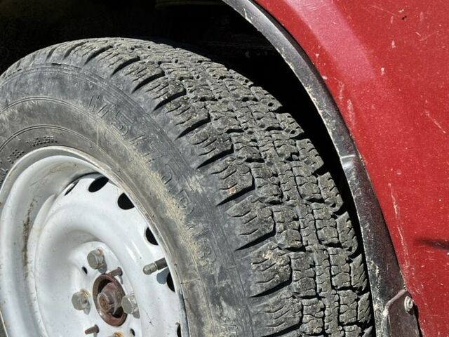 Красный ВАЗ 21093, объемом двигателя 1.5 л и пробегом 40 тыс. км за 1200 $, фото 2 на Automoto.ua