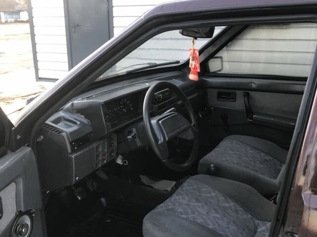 Красный ВАЗ 21093, объемом двигателя 1.5 л и пробегом 177 тыс. км за 1300 $, фото 6 на Automoto.ua