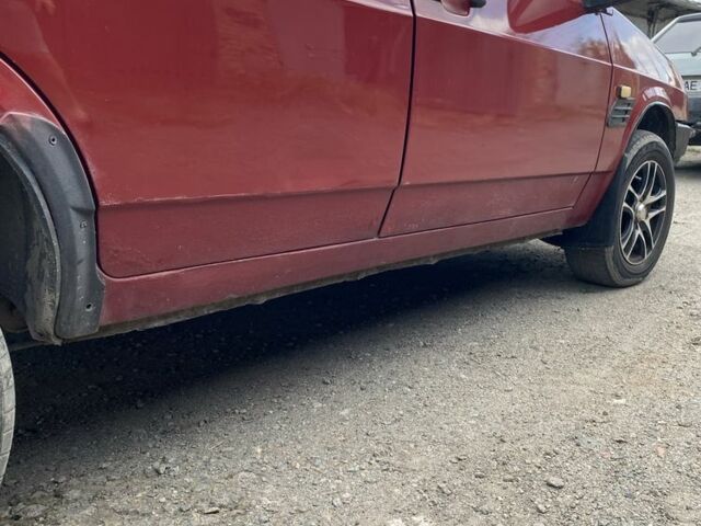 Красный ВАЗ 21093, объемом двигателя 1.5 л и пробегом 180 тыс. км за 1100 $, фото 2 на Automoto.ua