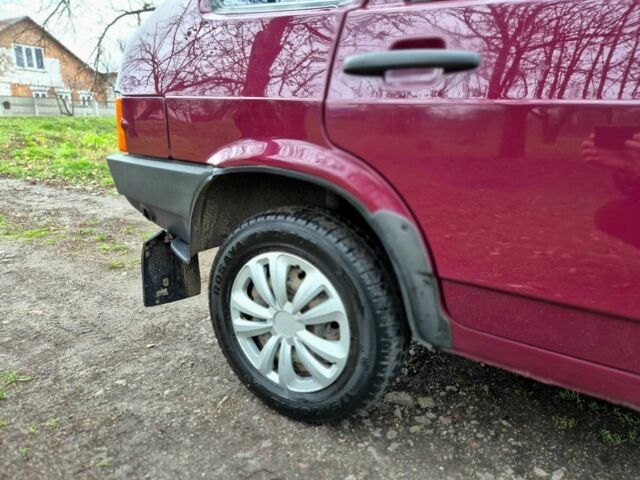 Червоний ВАЗ 21093, об'ємом двигуна 1.5 л та пробігом 188 тис. км за 2499 $, фото 9 на Automoto.ua