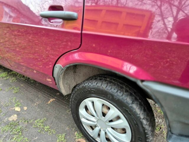 Червоний ВАЗ 21093, об'ємом двигуна 1.5 л та пробігом 188 тис. км за 2499 $, фото 6 на Automoto.ua