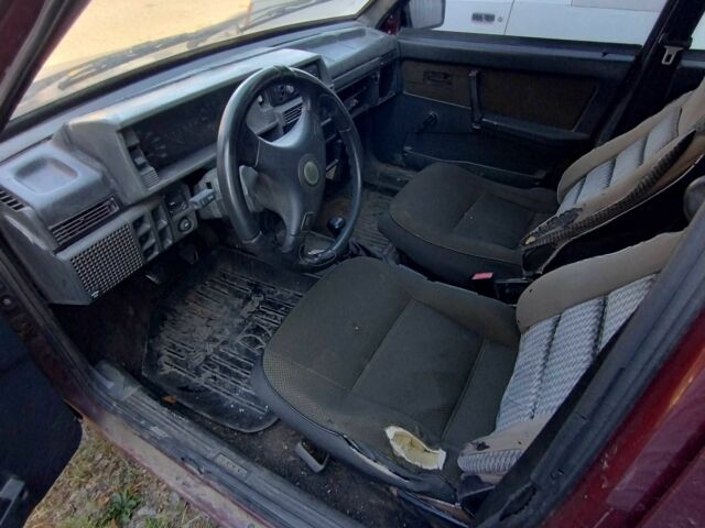 Красный ВАЗ 21093, объемом двигателя 0 л и пробегом 250 тыс. км за 899 $, фото 6 на Automoto.ua