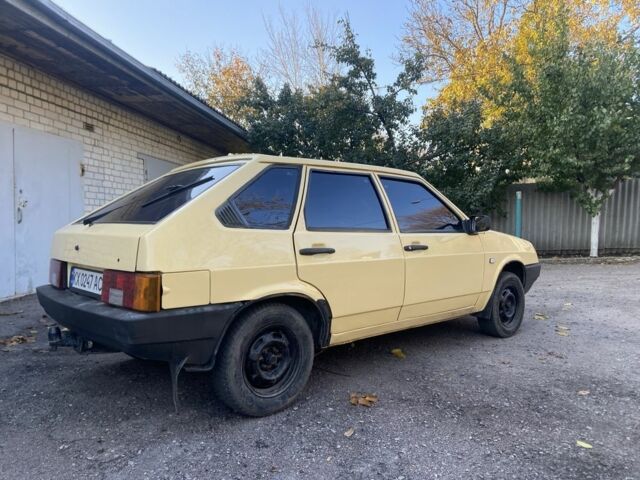 Желтый ВАЗ 21093, объемом двигателя 1.5 л и пробегом 2 тыс. км за 1650 $, фото 3 на Automoto.ua