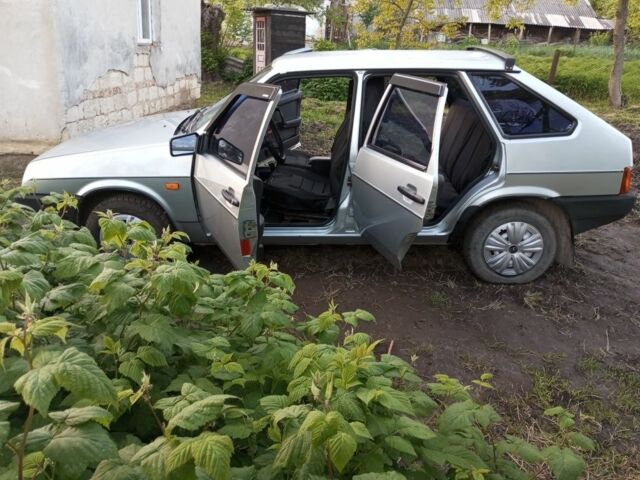 Серый ВАЗ 21093, объемом двигателя 0 л и пробегом 143 тыс. км за 1400 $, фото 1 на Automoto.ua