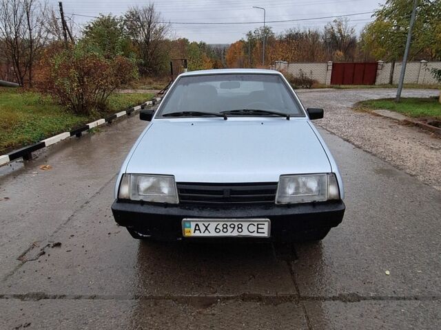 Серый ВАЗ 21093, объемом двигателя 1.5 л и пробегом 300 тыс. км за 1500 $, фото 1 на Automoto.ua