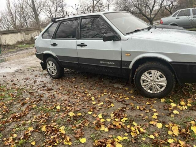 Серый ВАЗ 21093, объемом двигателя 1.5 л и пробегом 150 тыс. км за 1000 $, фото 3 на Automoto.ua