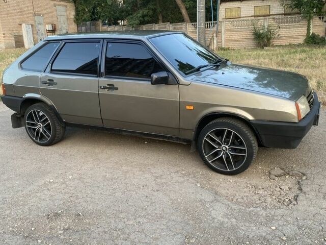 ВАЗ 21093 2001 в Кривом Роге на Automoto.ua Серый ВАЗ 21093, объемом двигателя 1.5 л и пробегом 160 тыс. км за 700 $, фото 5 на Automoto.ua