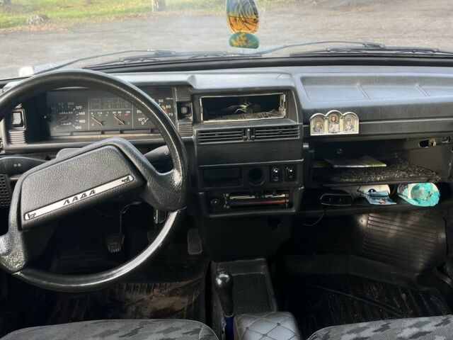 Серый ВАЗ 21093, объемом двигателя 1.5 л и пробегом 70 тыс. км за 1300 $, фото 4 на Automoto.ua