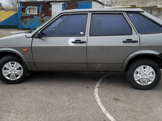 Серый ВАЗ 21093, объемом двигателя 1.5 л и пробегом 100 тыс. км за 800 $, фото 2 на Automoto.ua