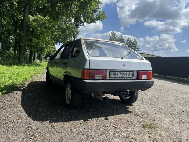 Серый ВАЗ 21093, объемом двигателя 1.5 л и пробегом 30 тыс. км за 1050 $, фото 4 на Automoto.ua