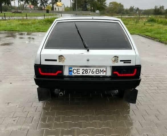 ВАЗ 21093 2003 в Черновцах на Automoto.ua Серый ВАЗ 21093, объемом двигателя 1.5 л и пробегом 2 тыс. км за 1338 $, фото 1 на Automoto.ua