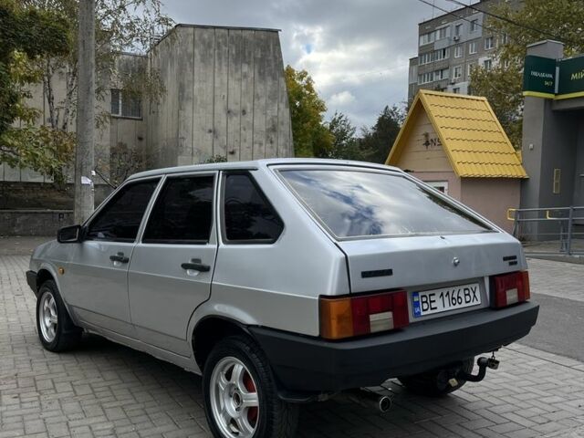 ВАЗ 21093 2004 в Николаеве на Automoto.ua Серый ВАЗ 21093, объемом двигателя 1.5 л и пробегом 200 тыс. км за 1650 $, фото 4 на Automoto.ua