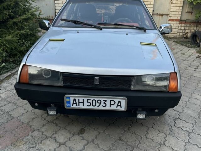 Серый ВАЗ 21093, объемом двигателя 1.5 л и пробегом 389 тыс. км за 1579 $, фото 1 на Automoto.ua