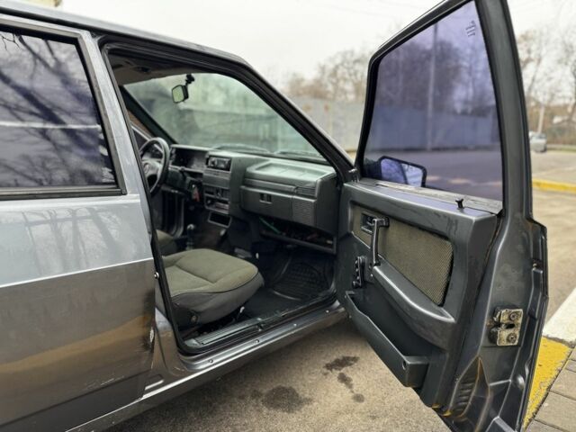 Серый ВАЗ 21093, объемом двигателя 1.5 л и пробегом 203 тыс. км за 1250 $, фото 5 на Automoto.ua