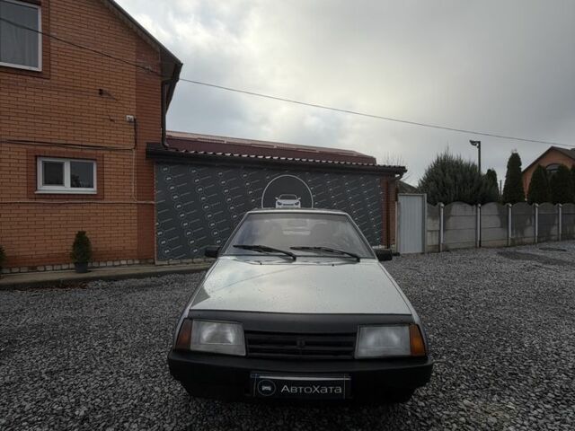 ВАЗ 21093 2009 в Дергачах на Automoto.ua Серый ВАЗ 21093, объемом двигателя 1.6 л и пробегом 200 тыс. км за 2300 $, фото 1 на Automoto.ua