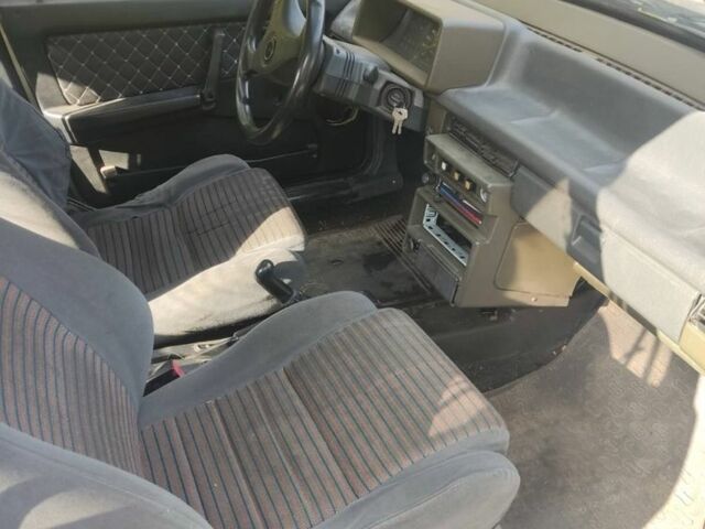 Сірий ВАЗ 21093, об'ємом двигуна 1.5 л та пробігом 147 тис. км за 450 $, фото 4 на Automoto.ua