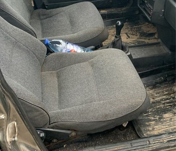 Сірий ВАЗ 21093, об'ємом двигуна 1.5 л та пробігом 230 тис. км за 900 $, фото 3 на Automoto.ua