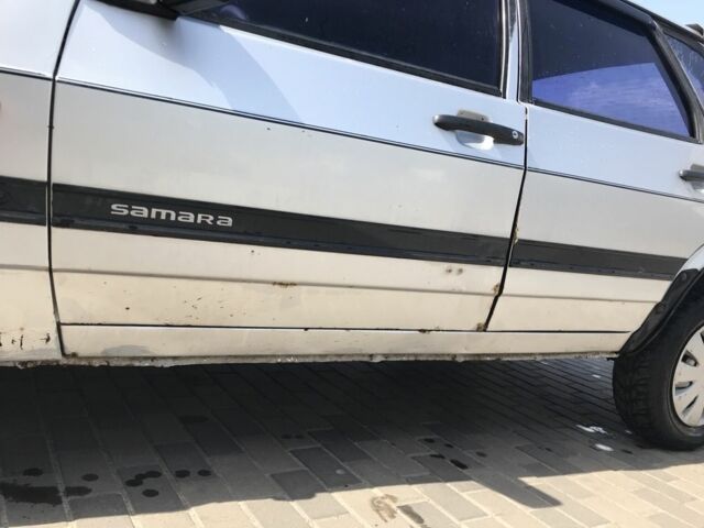 Серый ВАЗ 21093, объемом двигателя 1.5 л и пробегом 358 тыс. км за 1100 $, фото 4 на Automoto.ua