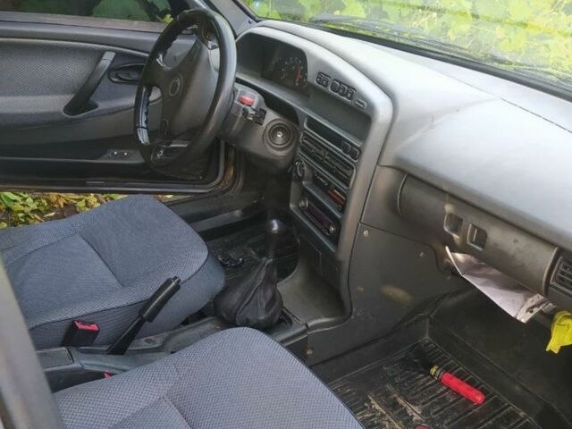 Серый ВАЗ 21093, объемом двигателя 1.6 л и пробегом 165 тыс. км за 1300 $, фото 4 на Automoto.ua