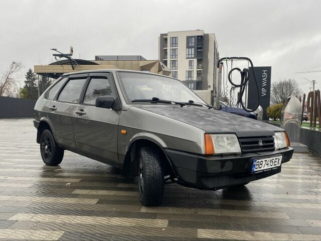 Серый ВАЗ 21093, объемом двигателя 1.5 л и пробегом 300 тыс. км за 600 $, фото 1 на Automoto.ua