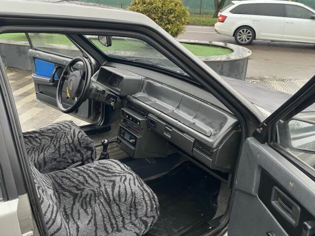 Серый ВАЗ 21093, объемом двигателя 1.5 л и пробегом 300 тыс. км за 600 $, фото 7 на Automoto.ua