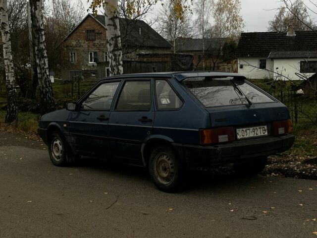 Синий ВАЗ 21093, объемом двигателя 1.5 л и пробегом 250 тыс. км за 950 $, фото 3 на Automoto.ua