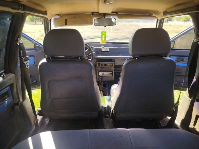 Синий ВАЗ 21093, объемом двигателя 0 л и пробегом 400 тыс. км за 638 $, фото 7 на Automoto.ua