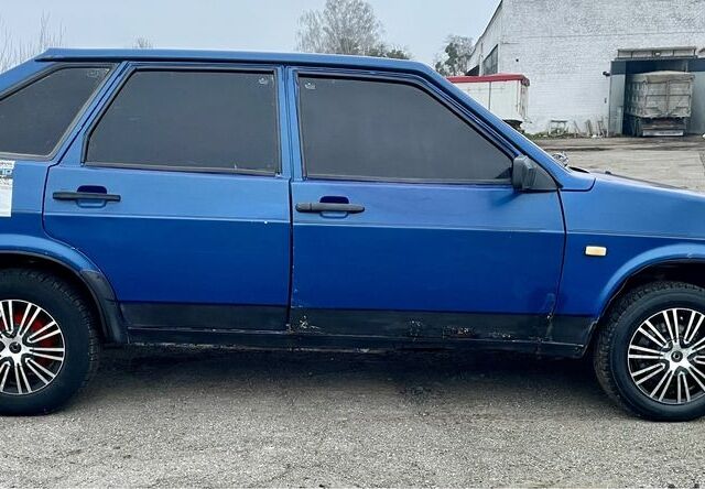 Синий ВАЗ 21093, объемом двигателя 1.3 л и пробегом 280 тыс. км за 699 $, фото 6 на Automoto.ua