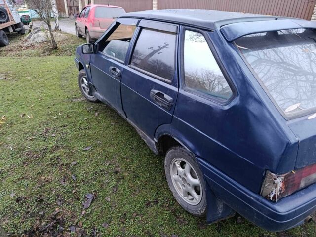 Синий ВАЗ 21093, объемом двигателя 1.5 л и пробегом 200 тыс. км за 450 $, фото 3 на Automoto.ua