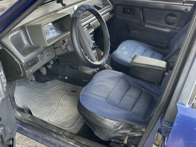 Синий ВАЗ 21093, объемом двигателя 0 л и пробегом 1 тыс. км за 999 $, фото 4 на Automoto.ua