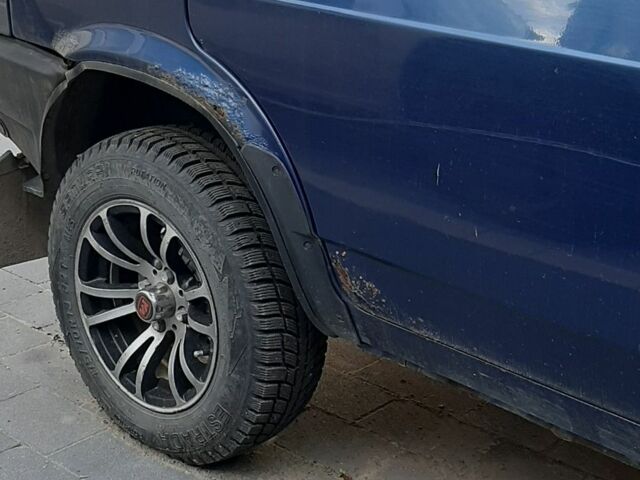 ВАЗ 21093 2000 в Стрые на Automoto.ua Синий ВАЗ 21093, объемом двигателя 1.5 л и пробегом 285 тыс. км за 550 $, фото 1 на Automoto.ua