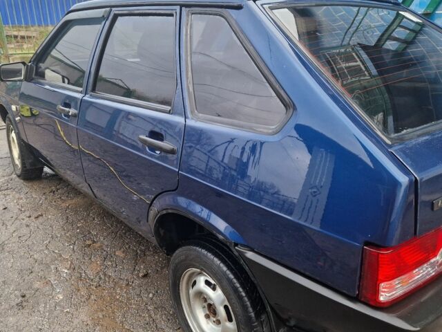 Синий ВАЗ 21093, объемом двигателя 1.5 л и пробегом 230 тыс. км за 800 $, фото 1 на Automoto.ua