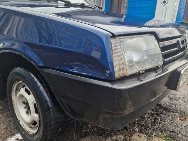 Синий ВАЗ 21093, объемом двигателя 1.5 л и пробегом 230 тыс. км за 800 $, фото 8 на Automoto.ua