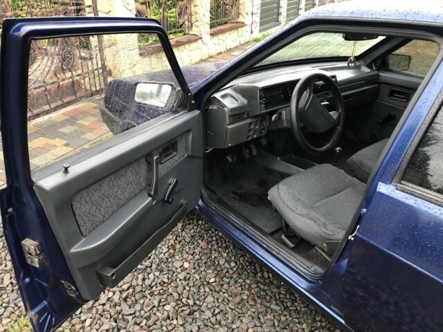 Синий ВАЗ 21093, объемом двигателя 1.5 л и пробегом 245 тыс. км за 850 $, фото 9 на Automoto.ua