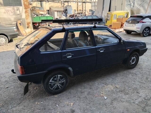 Синий ВАЗ 21093, объемом двигателя 1.6 л и пробегом 165 тыс. км за 1512 $, фото 3 на Automoto.ua