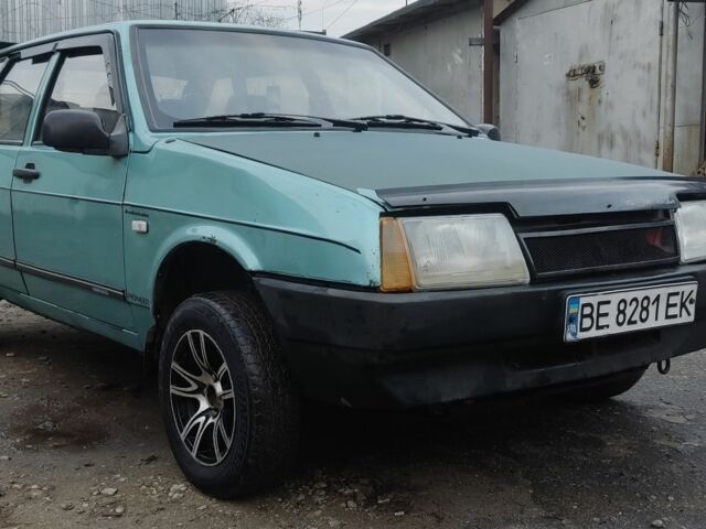 Зеленый ВАЗ 21093, объемом двигателя 1.5 л и пробегом 200 тыс. км за 1500 $, фото 1 на Automoto.ua