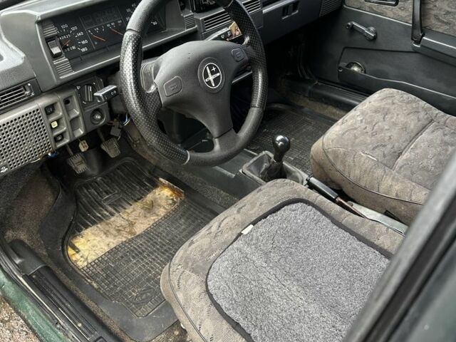 Зеленый ВАЗ 21093, объемом двигателя 1.5 л и пробегом 242 тыс. км за 750 $, фото 4 на Automoto.ua