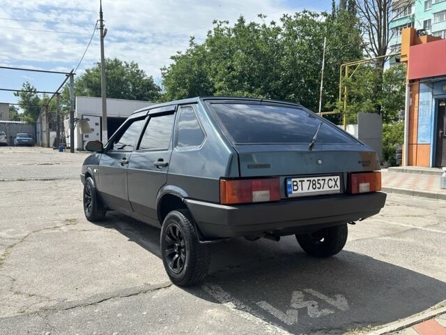 Зеленый ВАЗ 21093, объемом двигателя 1.5 л и пробегом 205 тыс. км за 2100 $, фото 2 на Automoto.ua