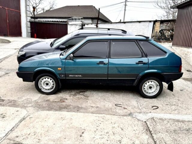 Зеленый ВАЗ 21093, объемом двигателя 1.5 л и пробегом 200 тыс. км за 2000 $, фото 1 на Automoto.ua