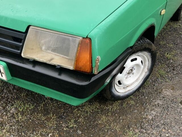 Зеленый ВАЗ 21093, объемом двигателя 1.5 л и пробегом 25 тыс. км за 630 $, фото 5 на Automoto.ua