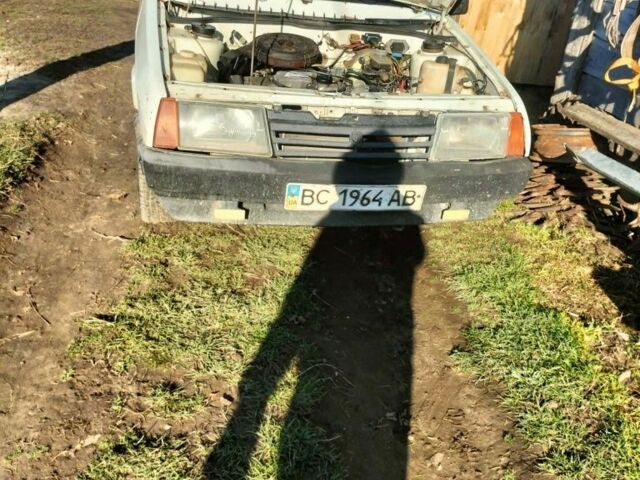 Белый ВАЗ 21099, объемом двигателя 1.5 л и пробегом 123 тыс. км за 550 $, фото 2 на Automoto.ua