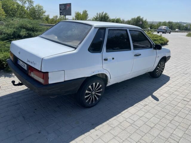 Белый ВАЗ 21099, объемом двигателя 1.5 л и пробегом 150 тыс. км за 800 $, фото 3 на Automoto.ua