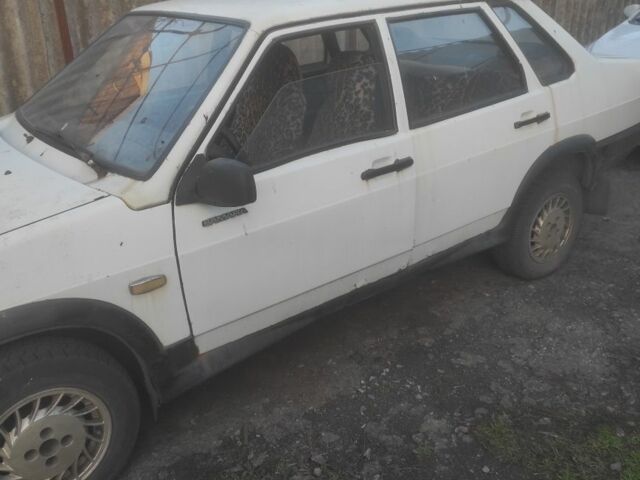 Білий ВАЗ 21099, об'ємом двигуна 1.5 л та пробігом 50 тис. км за 1200 $, фото 1 на Automoto.ua
