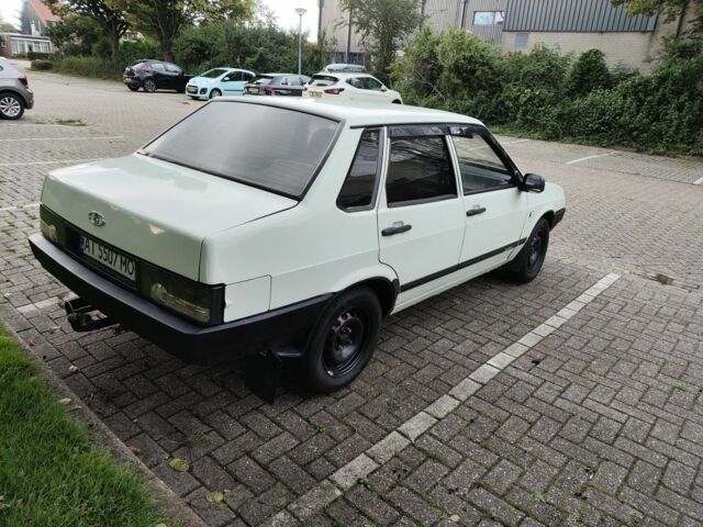 Білий ВАЗ 21099, об'ємом двигуна 1.5 л та пробігом 47 тис. км за 2200 $, фото 2 на Automoto.ua