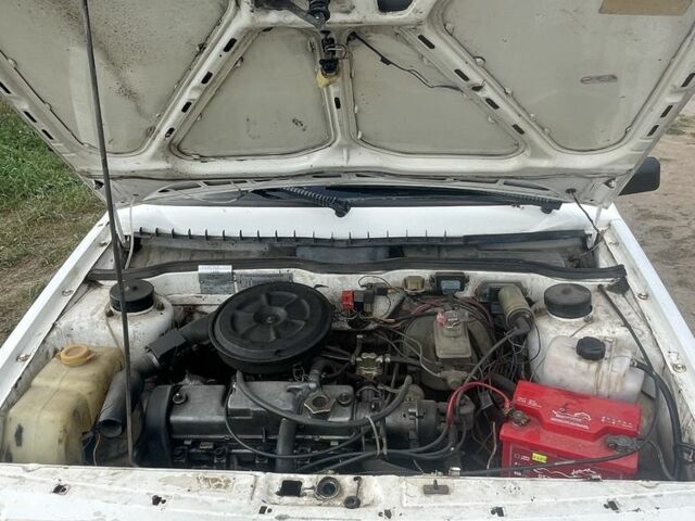 Белый ВАЗ 21099, объемом двигателя 1.3 л и пробегом 456 тыс. км за 650 $, фото 6 на Automoto.ua