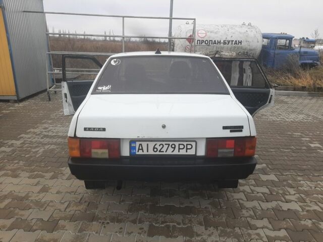 Белый ВАЗ 21099, объемом двигателя 1.5 л и пробегом 5 тыс. км за 850 $, фото 3 на Automoto.ua
