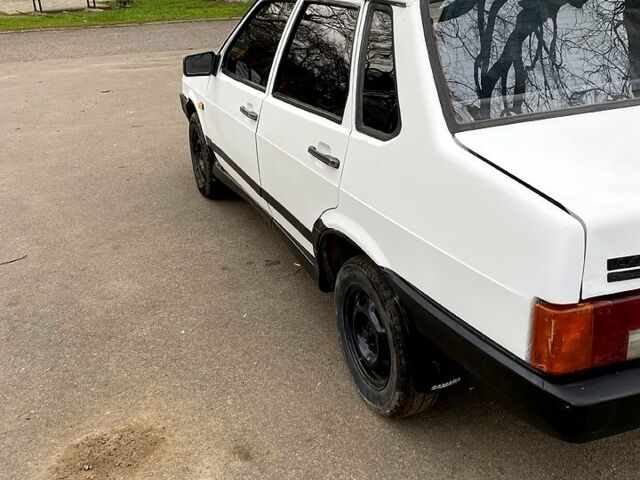 Белый ВАЗ 21099, объемом двигателя 1.3 л и пробегом 0 тыс. км за 800 $, фото 4 на Automoto.ua