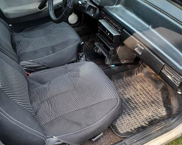 Белый ВАЗ 21099, объемом двигателя 1.46 л и пробегом 77 тыс. км за 1200 $, фото 7 на Automoto.ua