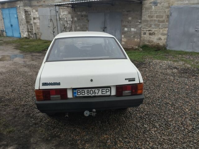 Белый ВАЗ 21099, объемом двигателя 1.5 л и пробегом 2 тыс. км за 1065 $, фото 3 на Automoto.ua